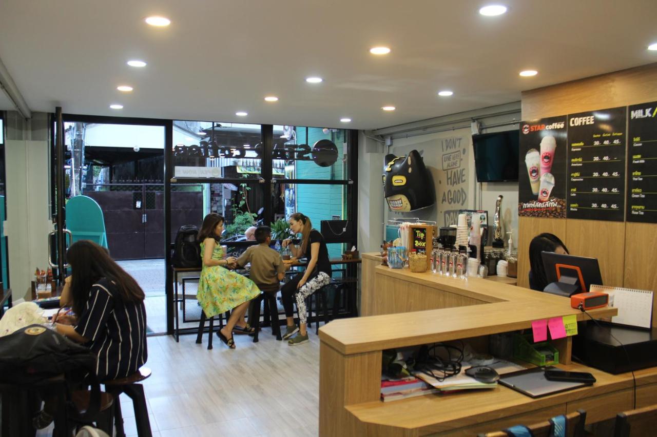 Hostel Enjoy House Chiang Mai Exterior foto